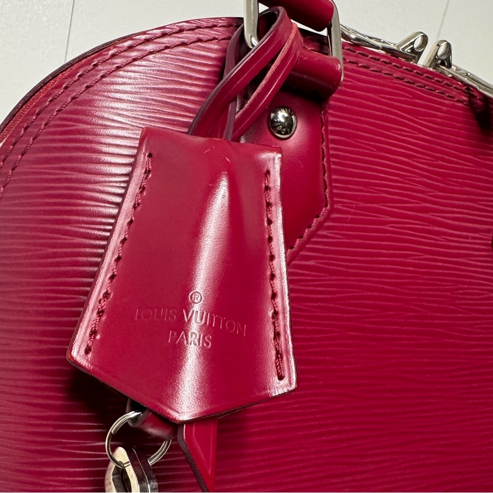 Louis Vuitton Alma BB - Picture 3 of 17